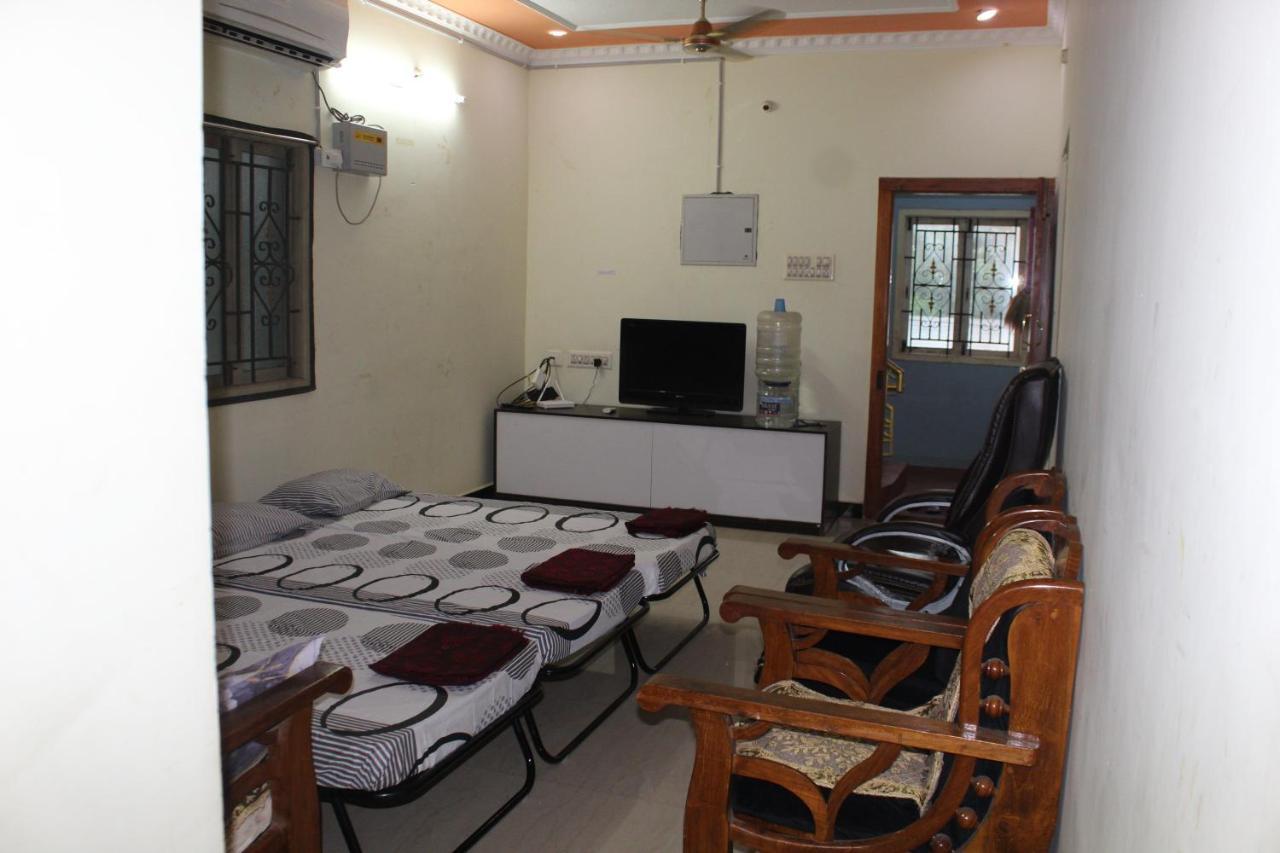 Centaurus Homestay Near Trichy Airport Tiruchirappalli Ngoại thất bức ảnh